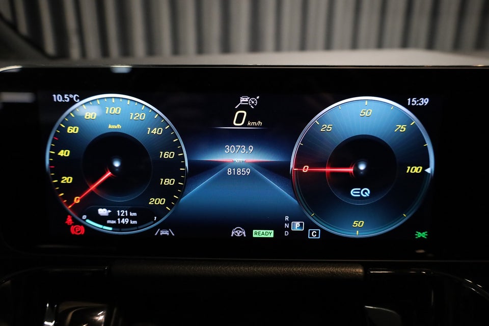 Mercedes EQA300 AMG Line 4Matic 5d