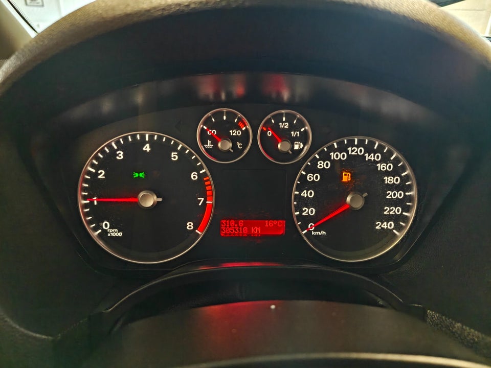 Ford C-MAX 1,6 Trend 5d