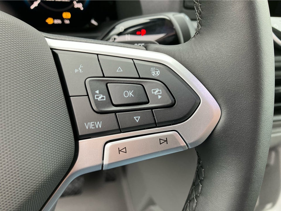 VW Crafter 35 2,0 TDi 177 Kassevogn L3H2 aut.