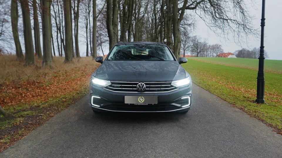 VW Passat 1,4 GTE Variant DSG 5d