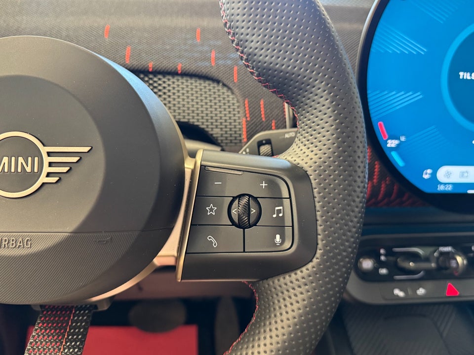 MINI Countryman SE JCW Trim XL ALL4 5d