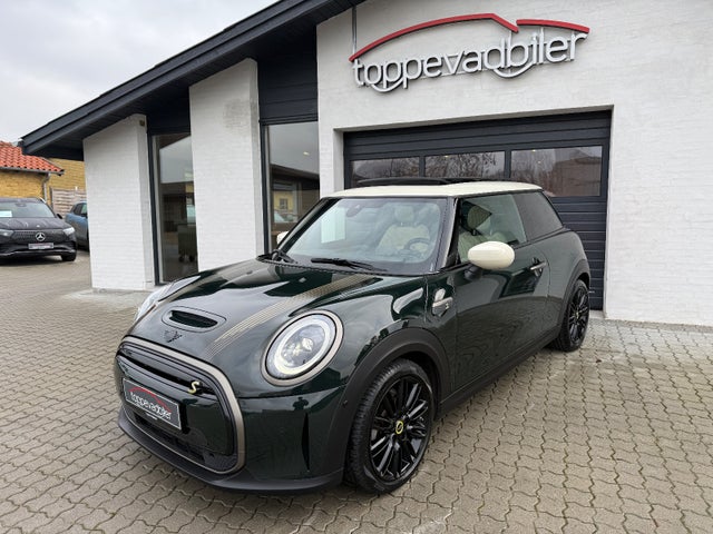 MINI Cooper SE Resolute Edition 3d