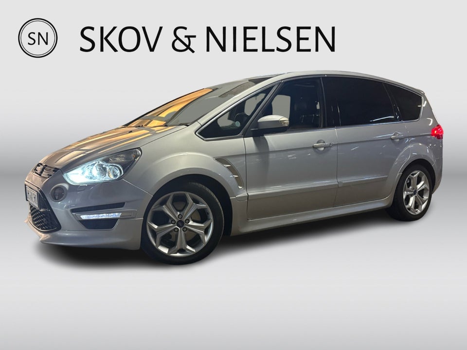 Ford S-MAX 2,0 SCTi 240 Titanium S aut. 5d
