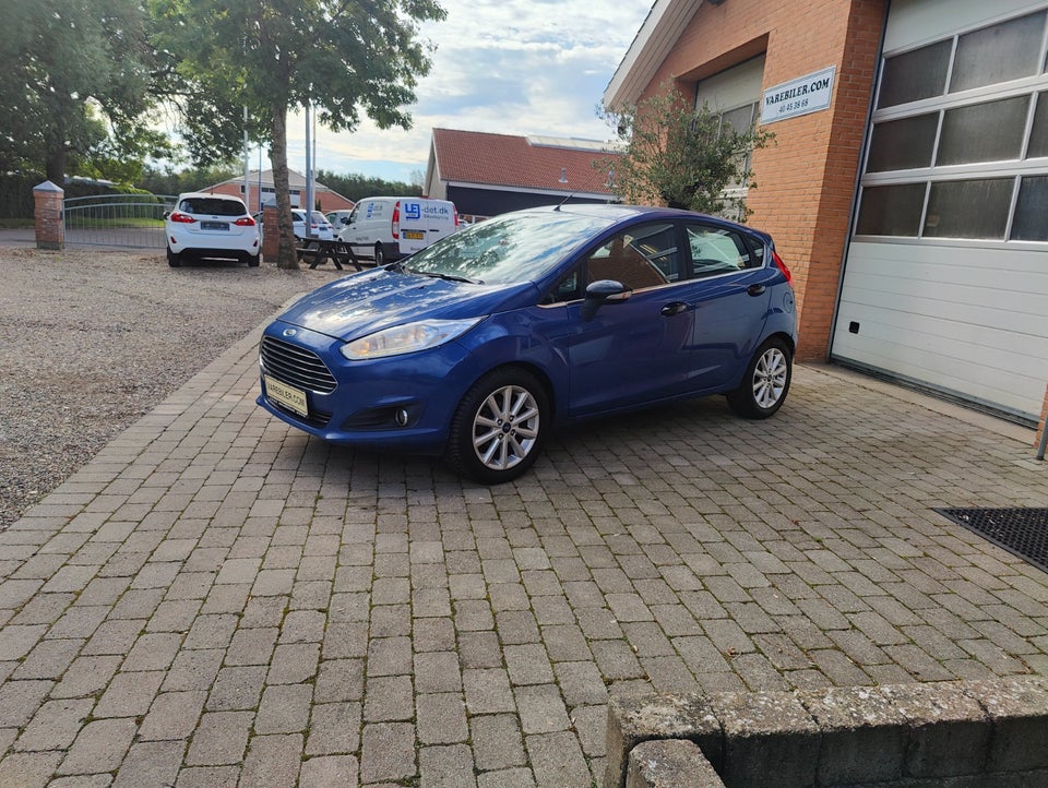 Ford Fiesta 1,5 TDCi 95 Titanium Van 5d