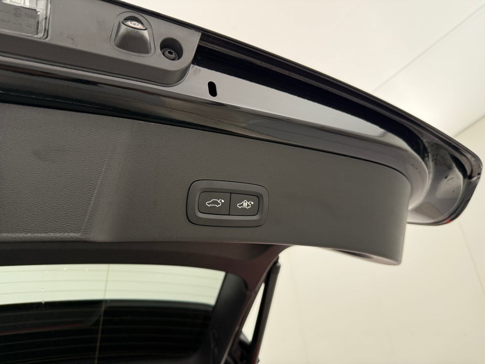 Volvo XC40 P6 ReCharge Plus 5d