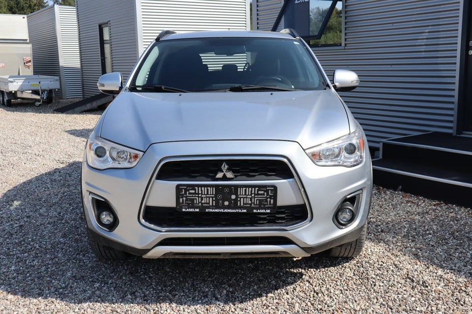 Mitsubishi ASX 1,6 Invite 5d