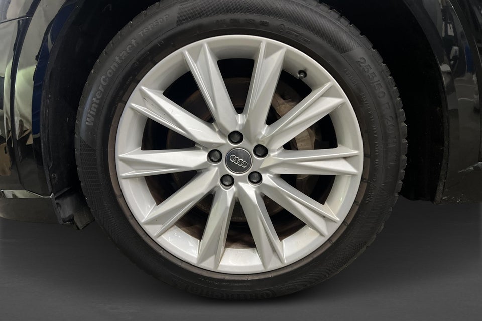 Audi e-tron 55 S-line Sportback quattro 5d