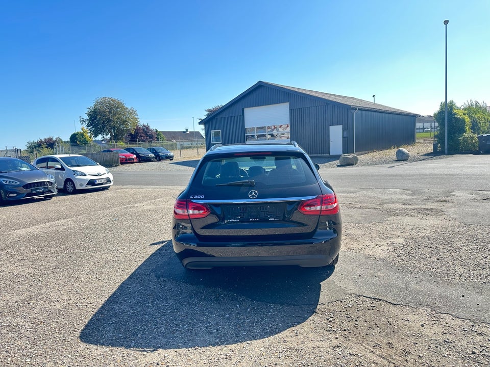 Mercedes C200 2,0 Avantgarde stc. aut. 5d