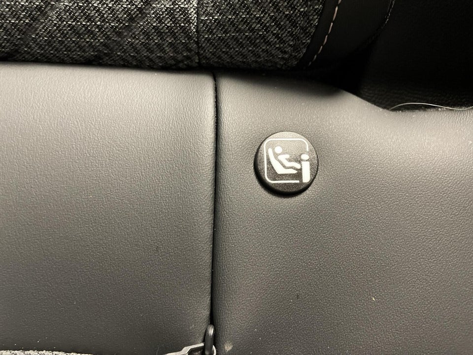 Peugeot e-2008 50 Allure 5d