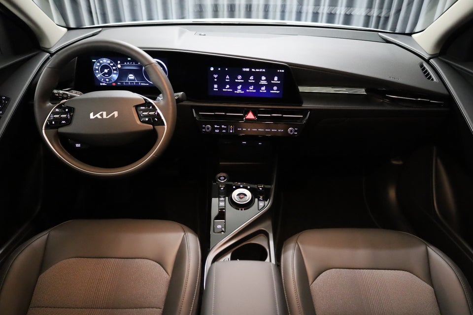 Kia Niro 64 EV Prestige 5d