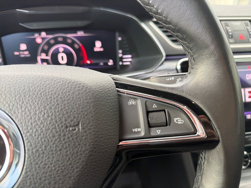 Skoda Superb 2,0 TSi 190 Business Executive Combi DSG 5d