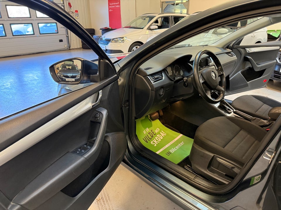 Skoda Octavia 1,4 TSi 140 Elegance Combi DSG 5d