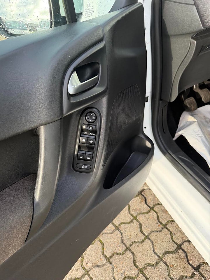 Citroën C3 1,6 BlueHDi 100 Cool Comfort 5d