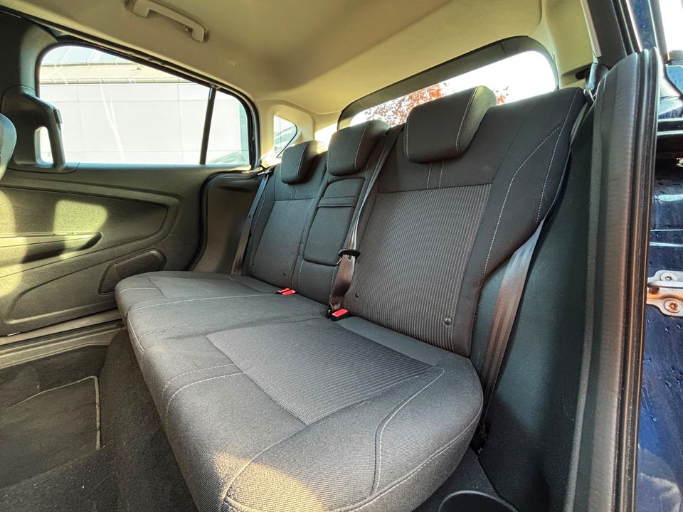 Ford B-MAX 1,0 SCTi 100 Titanium 5d