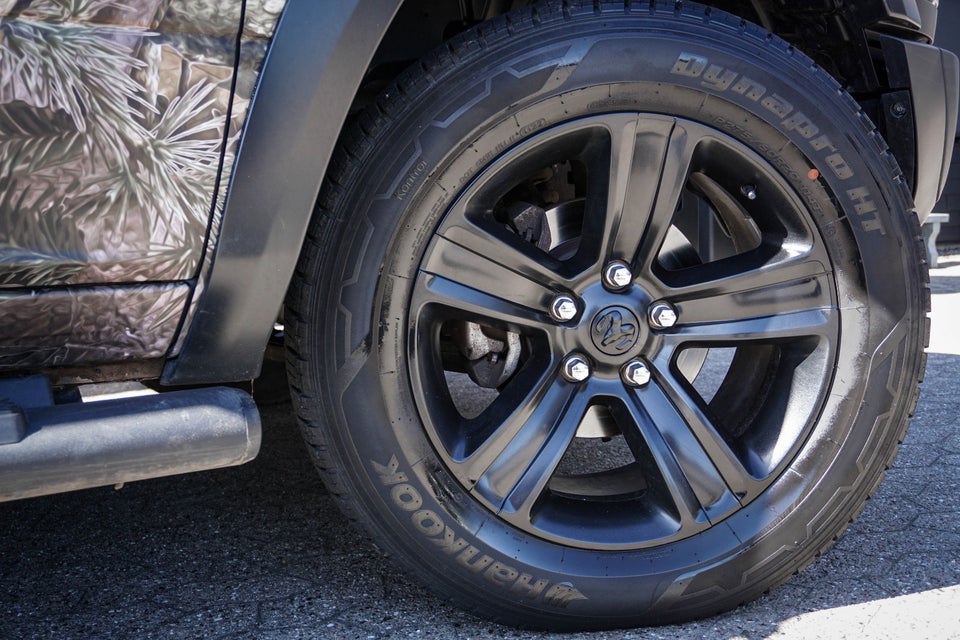 Dodge RAM 1500 5,7 V8 Hemi Warlock aut. 4d