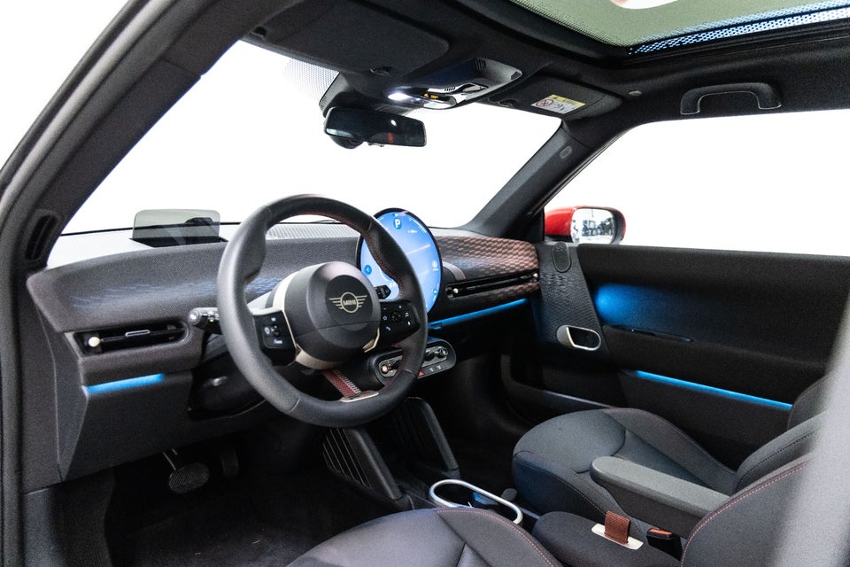 MINI Cooper E JCW Trim M 3d