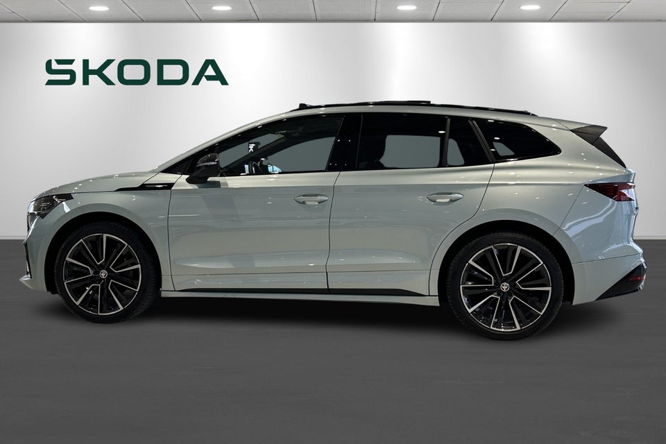 Skoda Enyaq 80x iV Founders Edition 5d