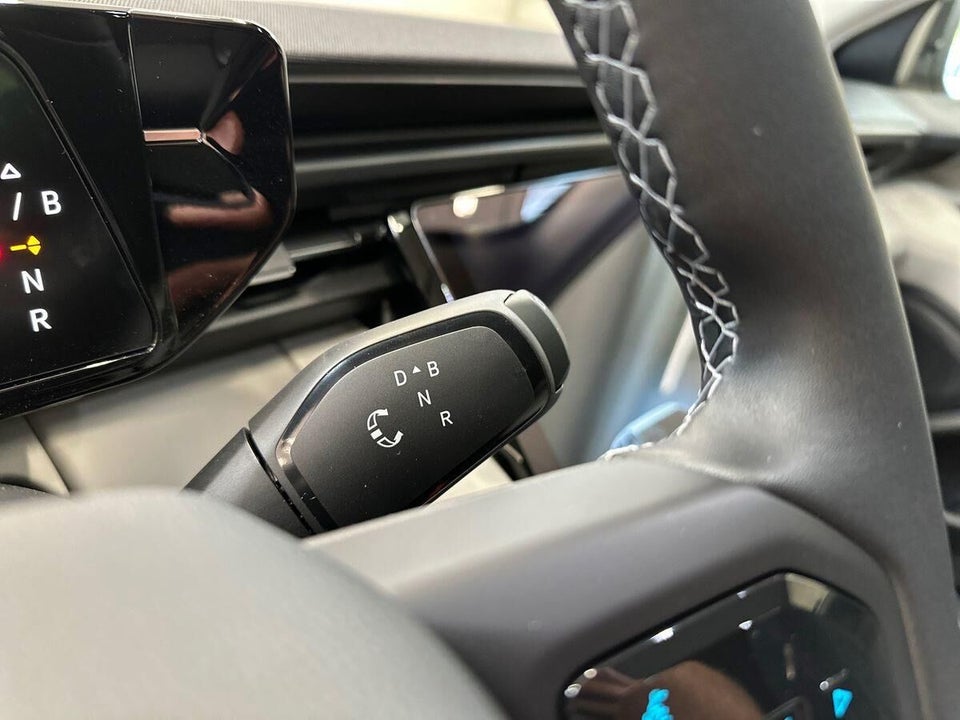 Ford Explorer 82 Select Extended Range 5d