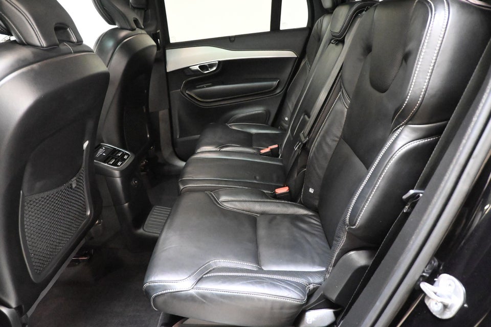 Volvo XC90 2,0 T8 ReCharge R-Design aut. AWD 7prs 5d