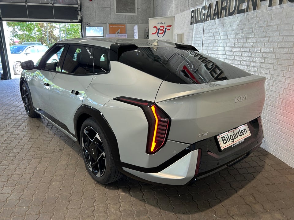 Kia EV4 81 Long Range GT-Line Fastback 4d