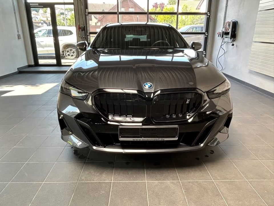 BMW i5 eDrive40 Touring M-Sport Pro 5d