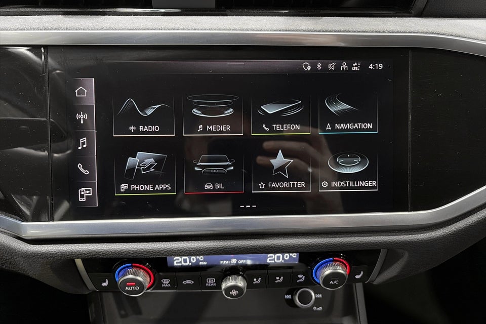 Audi Q3 45 TFSi e Attitude plus S-tr. 5d