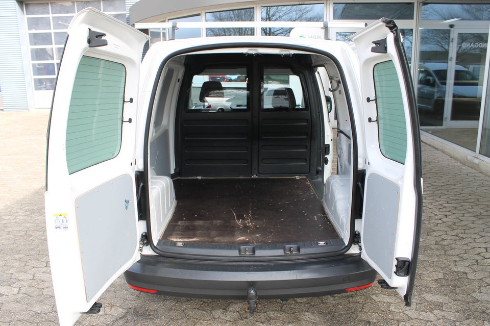 VW Caddy 2,0 TDi 102 BMT Van 4d