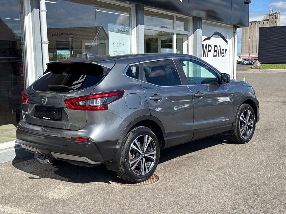 Nissan Qashqai 1,5 dCi 115 N-Connecta 5d