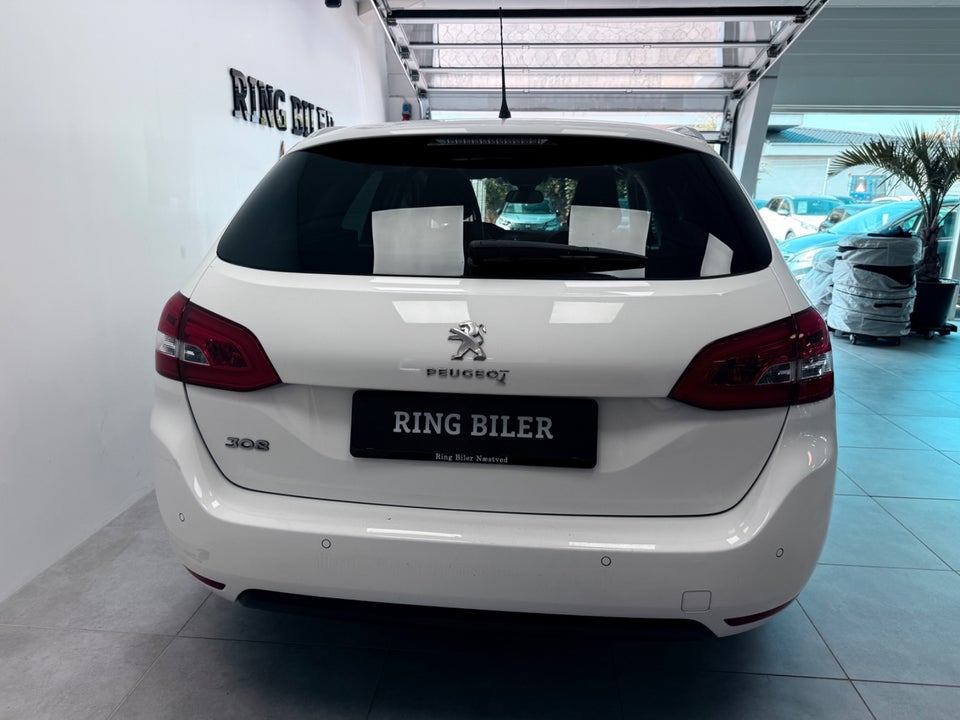 Peugeot 308 1,5 BlueHDi 130 Infinity SW Van 5d