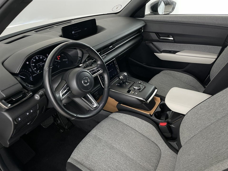 Mazda MX-30 e-SkyActiv Sky 5d