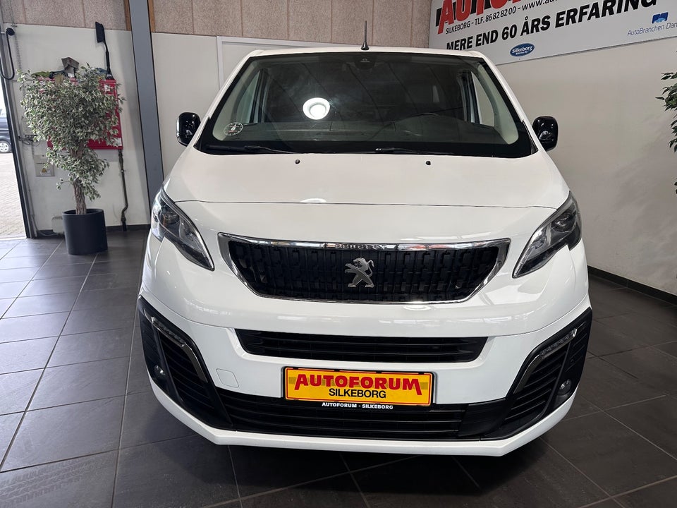 Peugeot Expert 2,0 BlueHDi 177 L2 Ultimate EAT8 Van