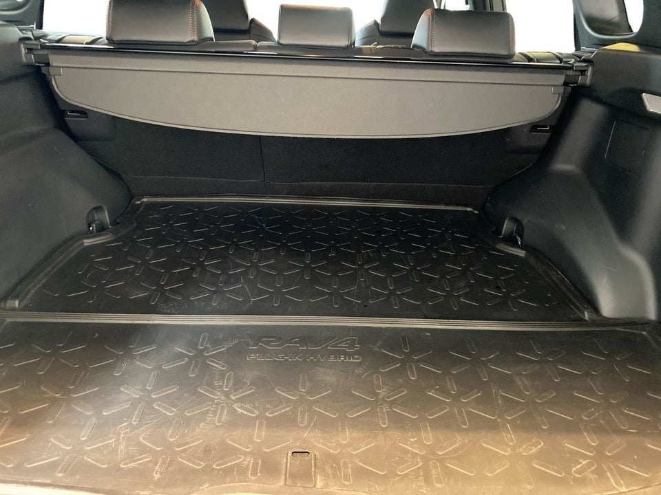 Toyota RAV4 2,5 Plug-in Hybrid H3 Premium AWD-i 5d