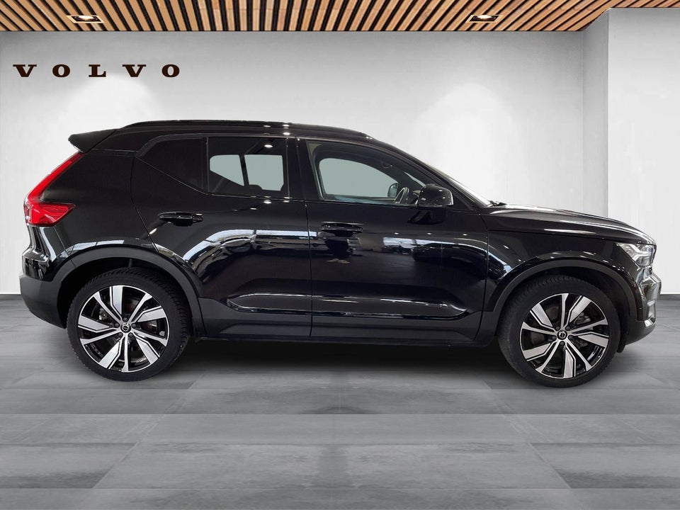 Volvo XC40 P6 ReCharge Pro 5d