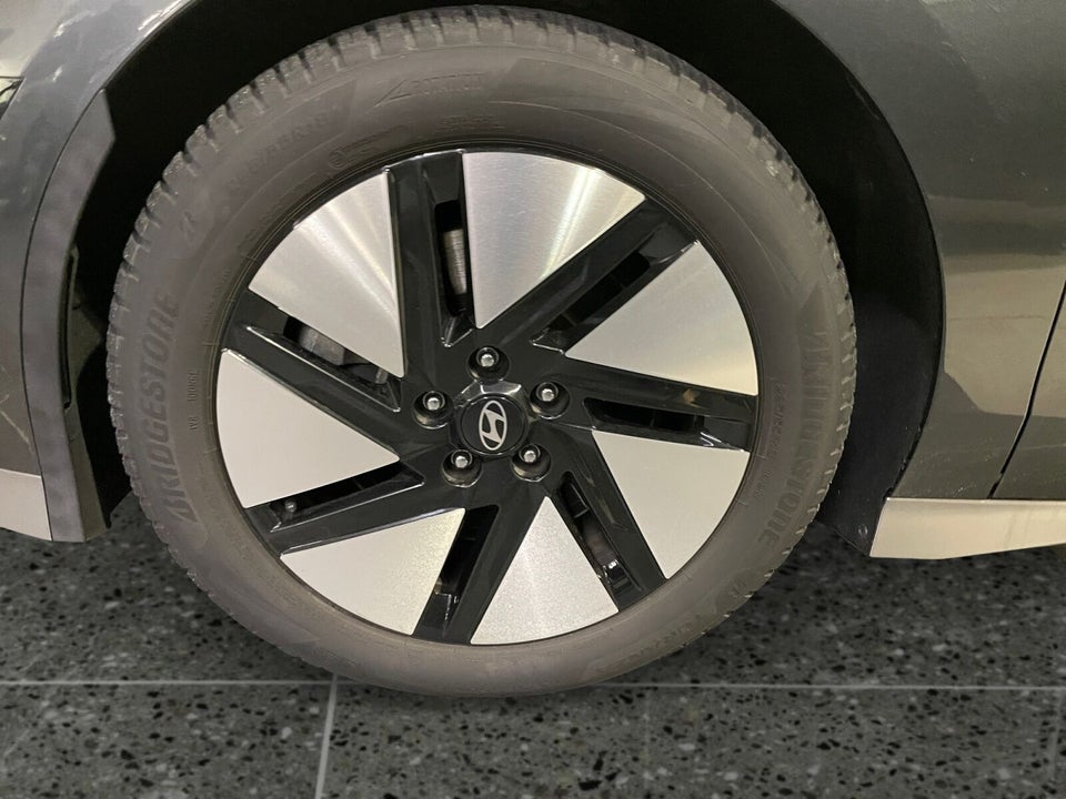 Hyundai Ioniq 6 77 Ultimate AWD 4d