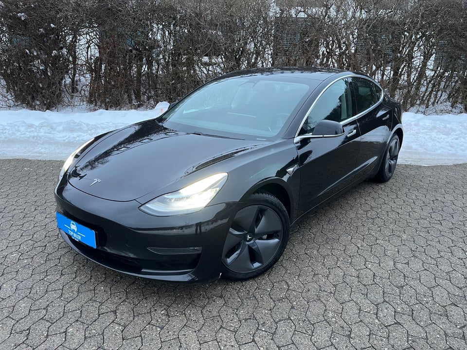 Tesla Model 3 Long Range AWD 4d