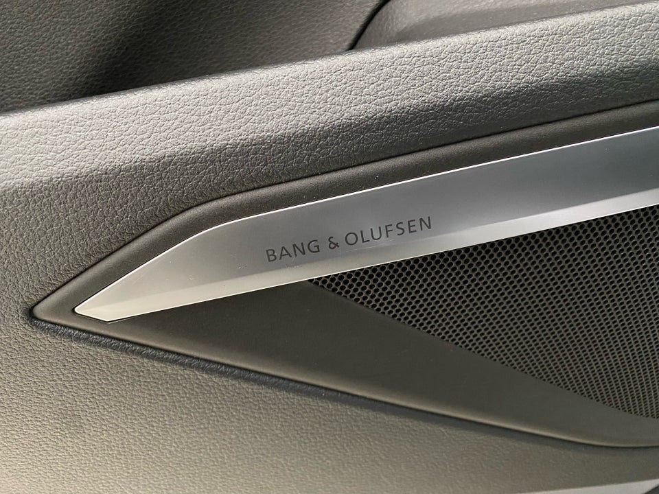 Audi e-tron 50 quattro 5d