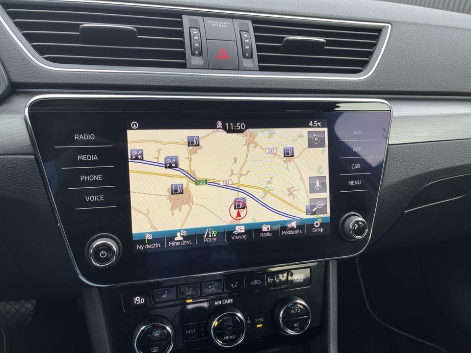 Skoda Superb 1,8 TSi 180 Style Combi DSG 5d