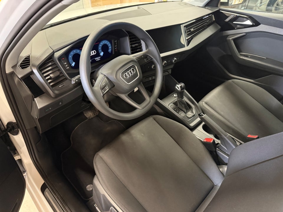 Audi A1 30 TFSi Advanced Sportback S-tr. 5d