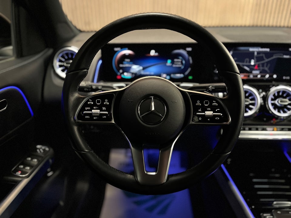 Mercedes EQB350 4Matic 7prs 5d