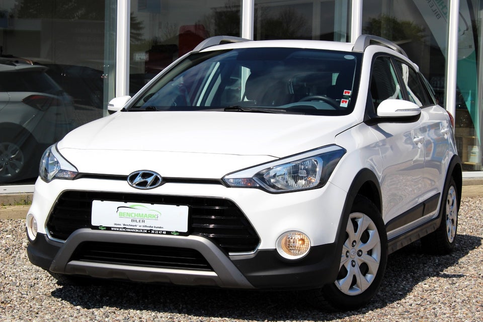 Hyundai i20 Active Cross 1,0 T-GDi Life 5d