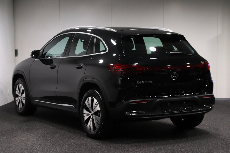 Mercedes EQA300 Progressive 4Matic 5d