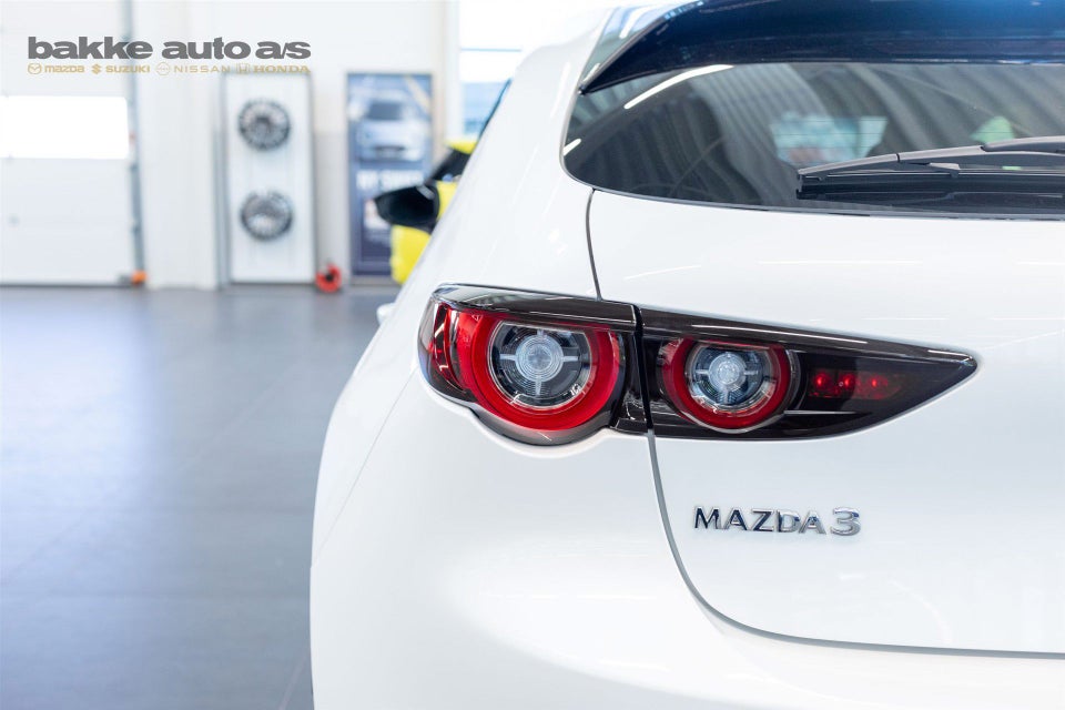 Mazda 3 2,0 e-SkyActiv-G 150 Homura aut. 5d