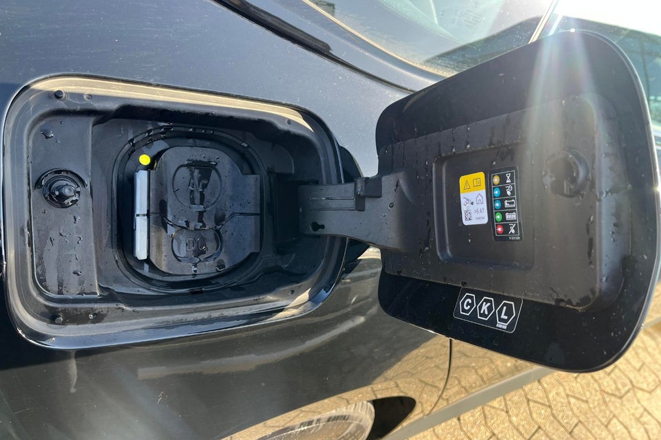 BMW i4 eDrive35 Charged 5d