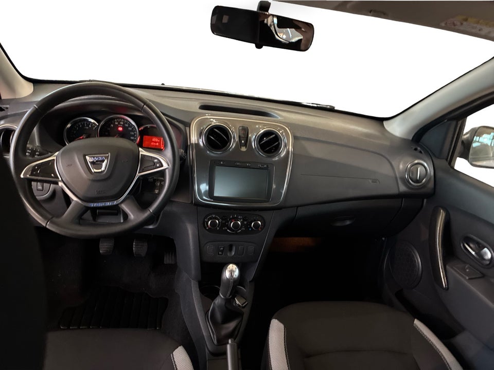 Dacia Sandero 0,9 TCe 90 Essential 5d