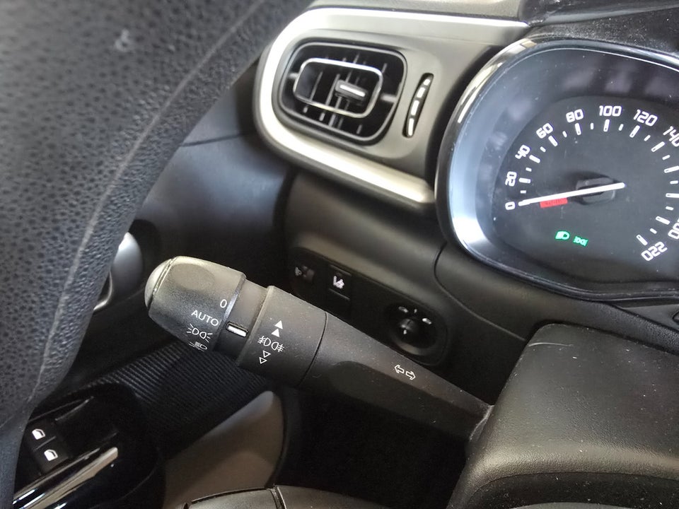 Citroën C3 1,2 PureTech 82 Feel 5d