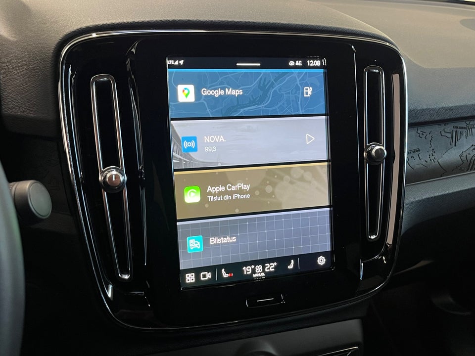 Volvo C40 ReCharge Extended Range Plus 5d