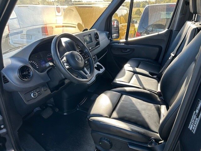 Mercedes Sprinter 319 2,0 CDi A2 Kassevogn aut. RWD