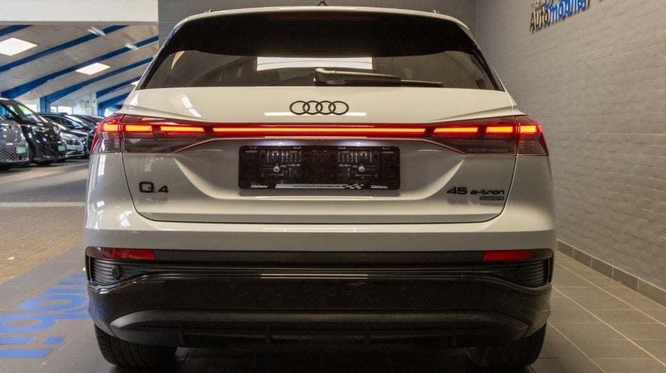 Audi Q4 e-tron 45 Competition S-line 5d