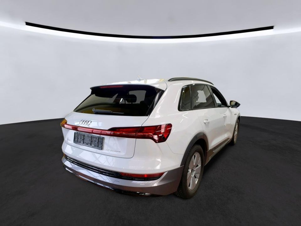 Audi e-tron 55 Advanced quattro 5d
