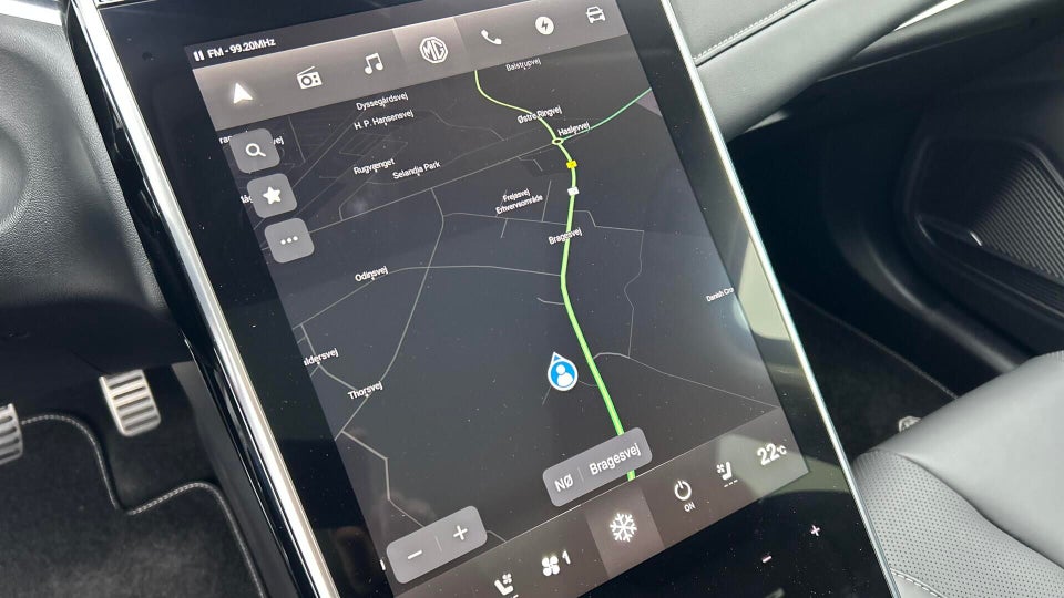 MG Marvel R Performance 5d